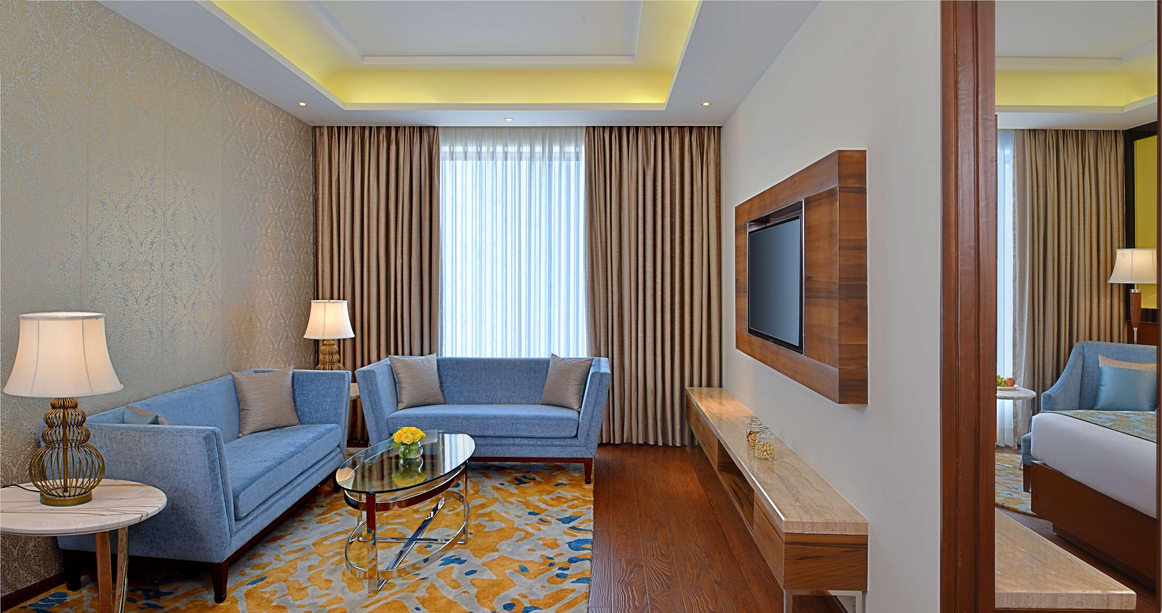 Radisson Gwalior Otel Dış mekan fotoğraf