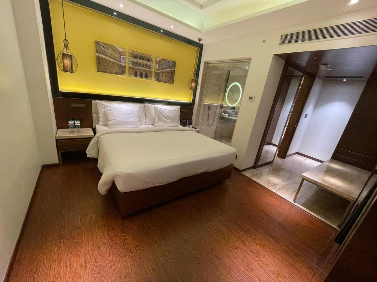 Radisson Gwalior Otel Dış mekan fotoğraf
