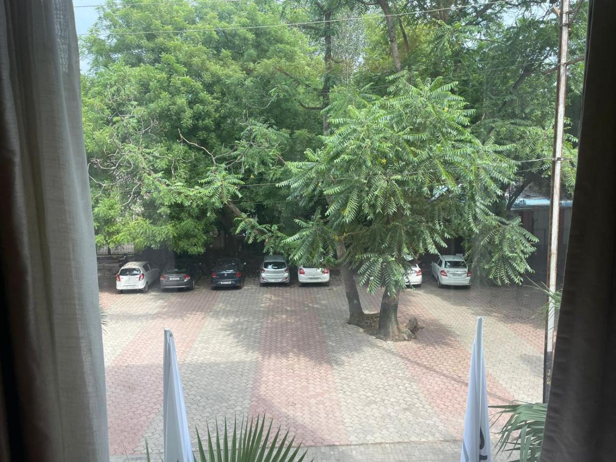 Radisson Gwalior Otel Dış mekan fotoğraf